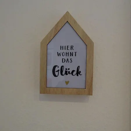 Zisa Ferienwohnung Bodensee * Φριντρισχάφεν